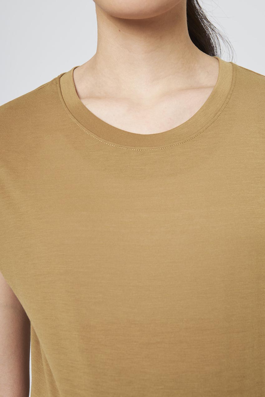 Dynamic Recycled Polyester Relaxed Short Sleeve Maternity T-Shirt