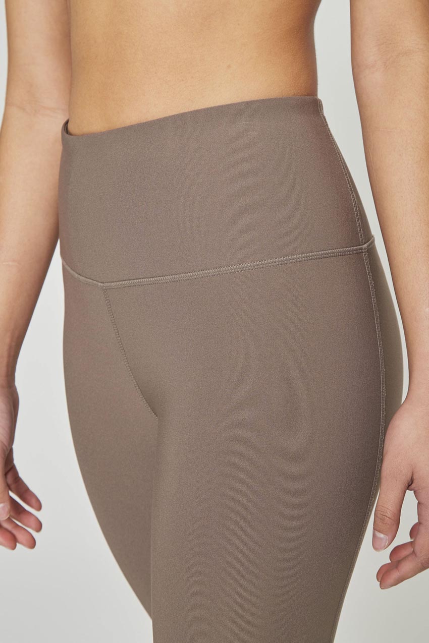 Explore High-Waisted 21" Capri - Sale