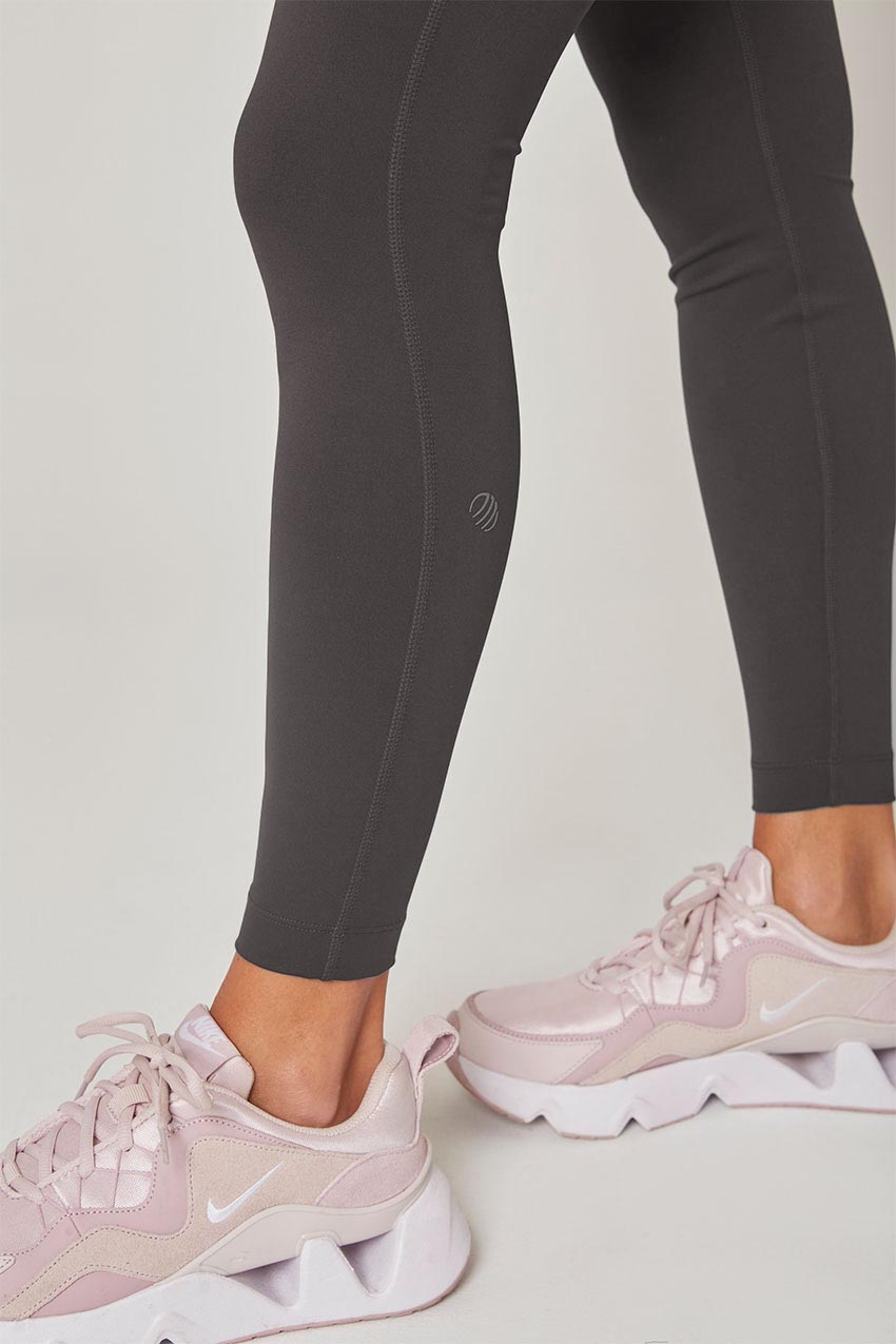 Vital High-Waisted 26" Side Pocket Legging