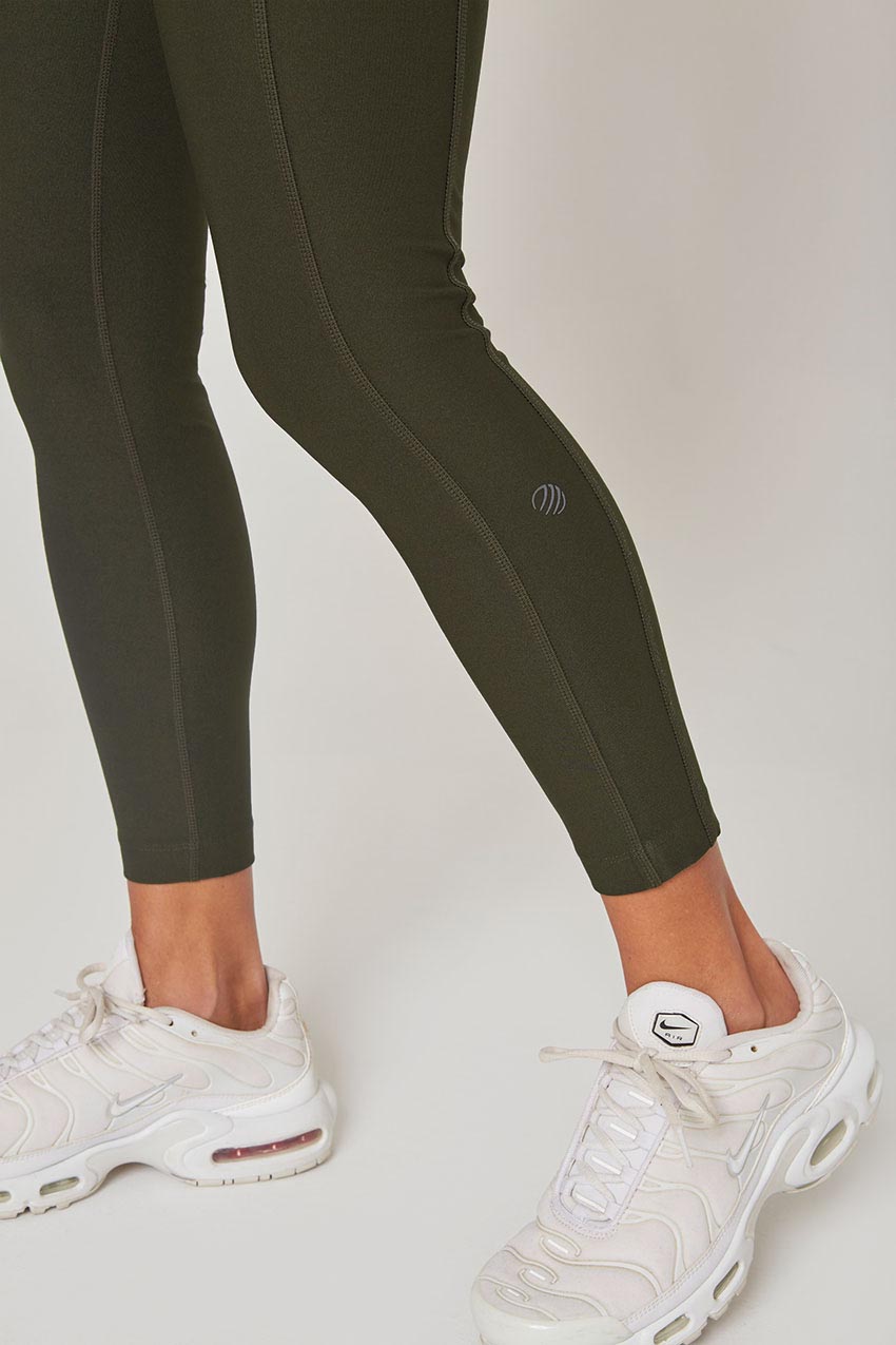 Explore Recycled High-Waisted Side Pocket 25" Legging - Sale