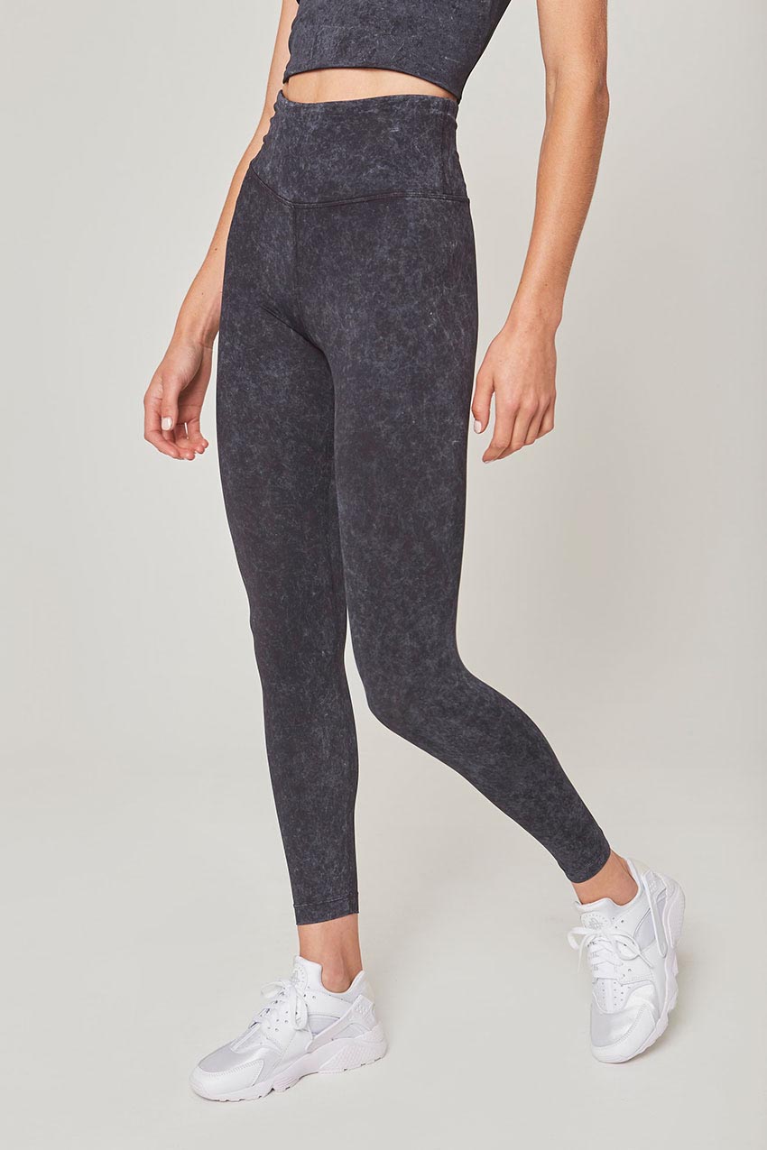 MPG Sport Vital High-Waisted 25" Washed Legging   in Washed Black