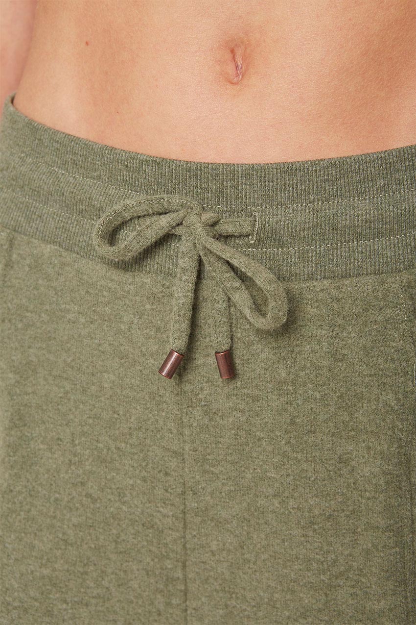 Tranquil High-Waisted 24.75" Jogger with Front Seam