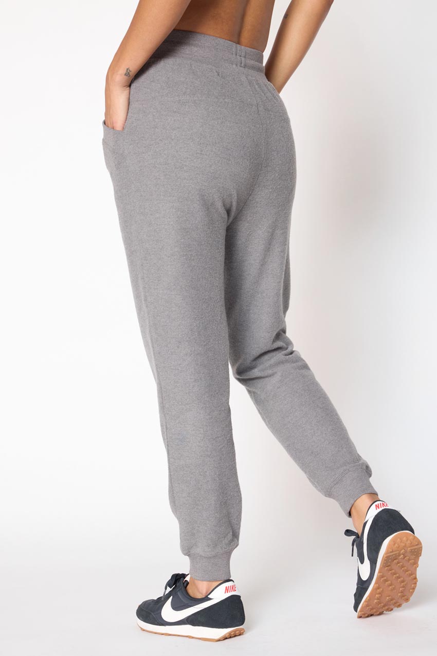 Tranquil High-Waisted 24.75" Jogger with Front Seam