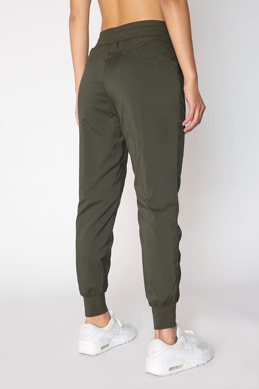 Eclipse High-Waisted 28" Lined Shadow Stripe Jogger