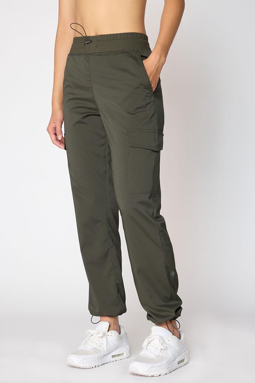 Eclipse High-Waisted 30" Lined Shadow Stripe Cargo Pant
