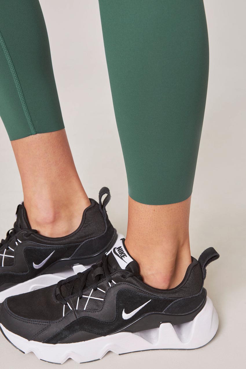 Vital High-Waisted Front Zip 26" Legging