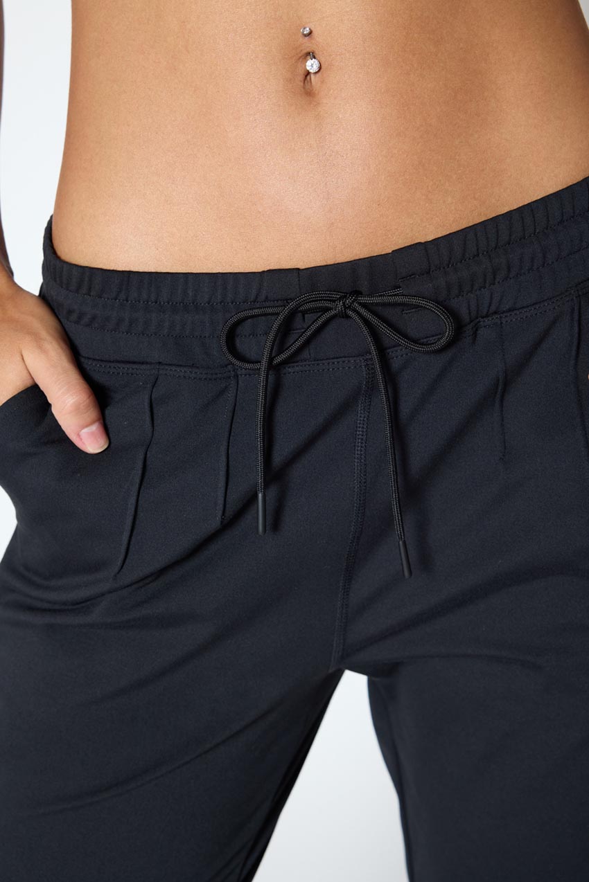 Pursuit High-Waisted 26" Pin Tuck Jogger