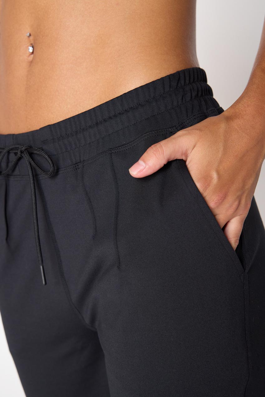 Pursuit High-Waisted 26" Pin Tuck Jogger