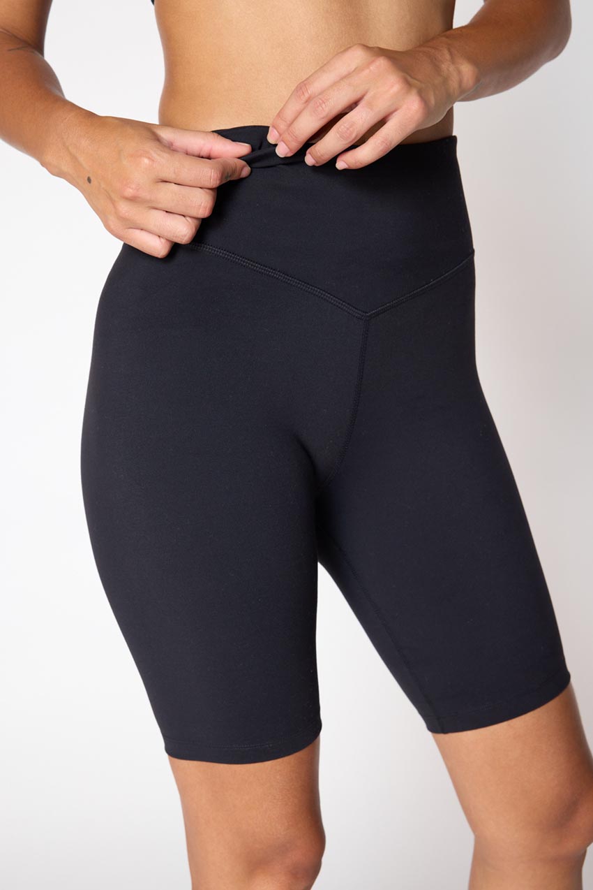 Velocity High-Waisted 9" Short