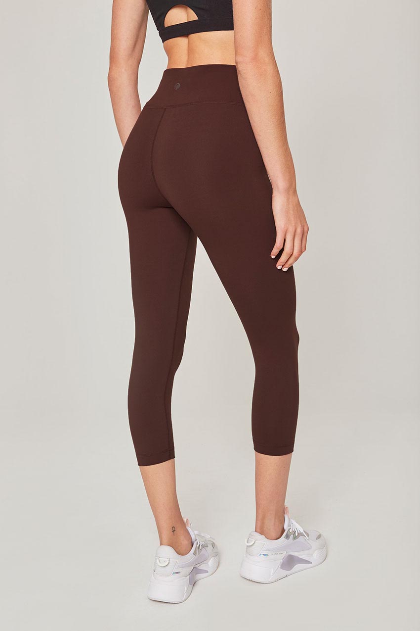 Velocity High-Waisted 21" Basic Crop