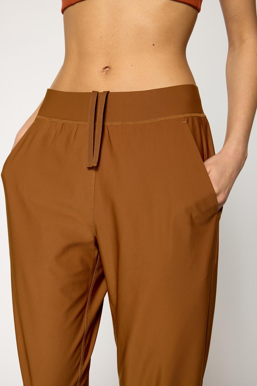 Adapt Recycled Polyester Back Leg Zip Jogger 27"