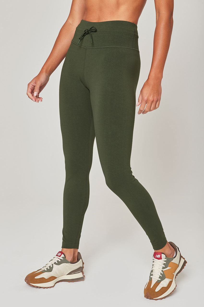 MPG Sport Balance TENCEL™ Mid-Rise 26" Drawcord Legging in Bay Leaf