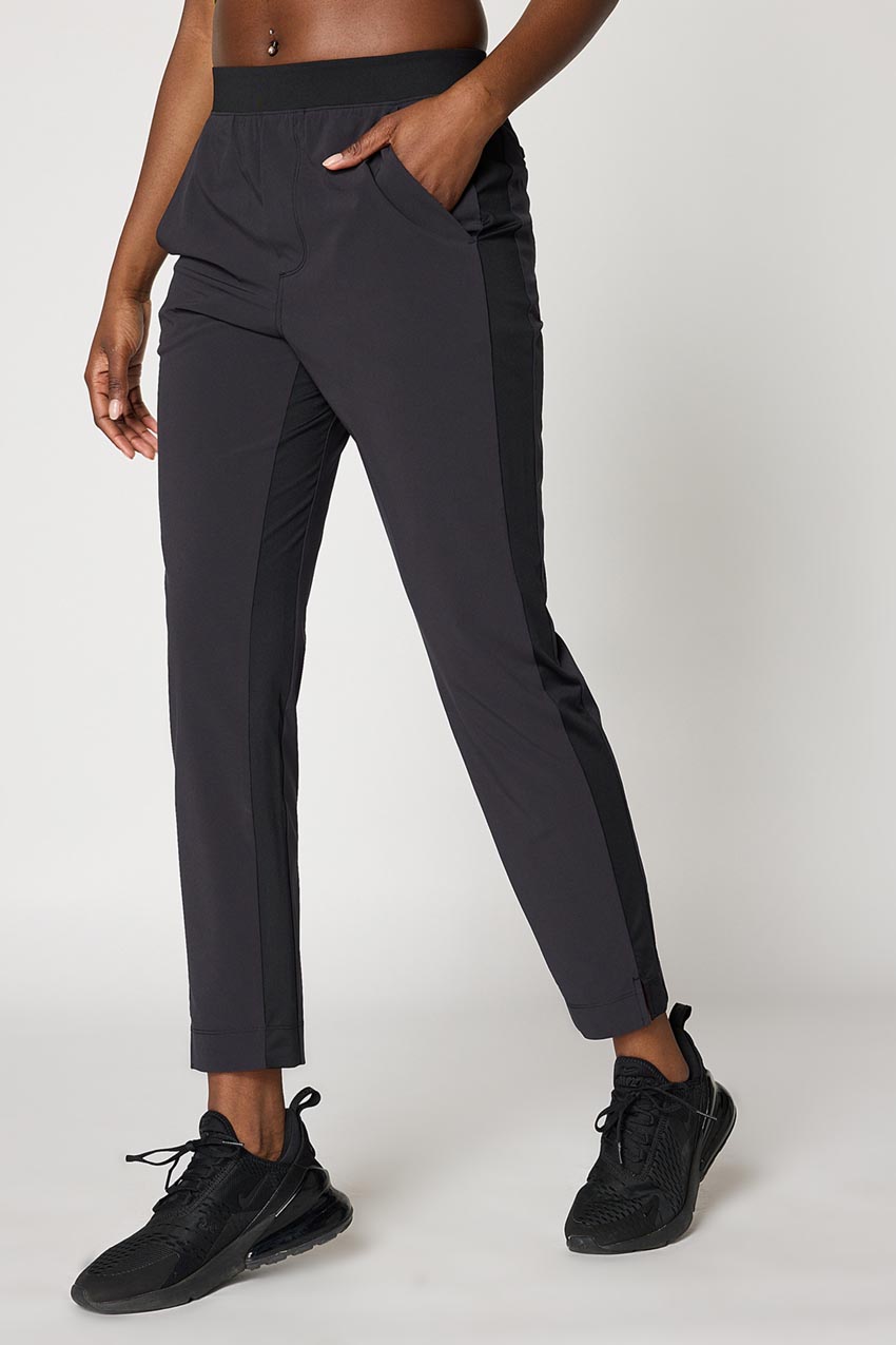 MPG Sport Trek Slim Leg Pant 28" in Black