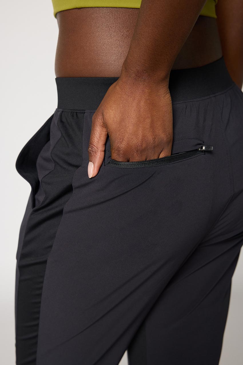 Trek Slim Leg Pant 28"