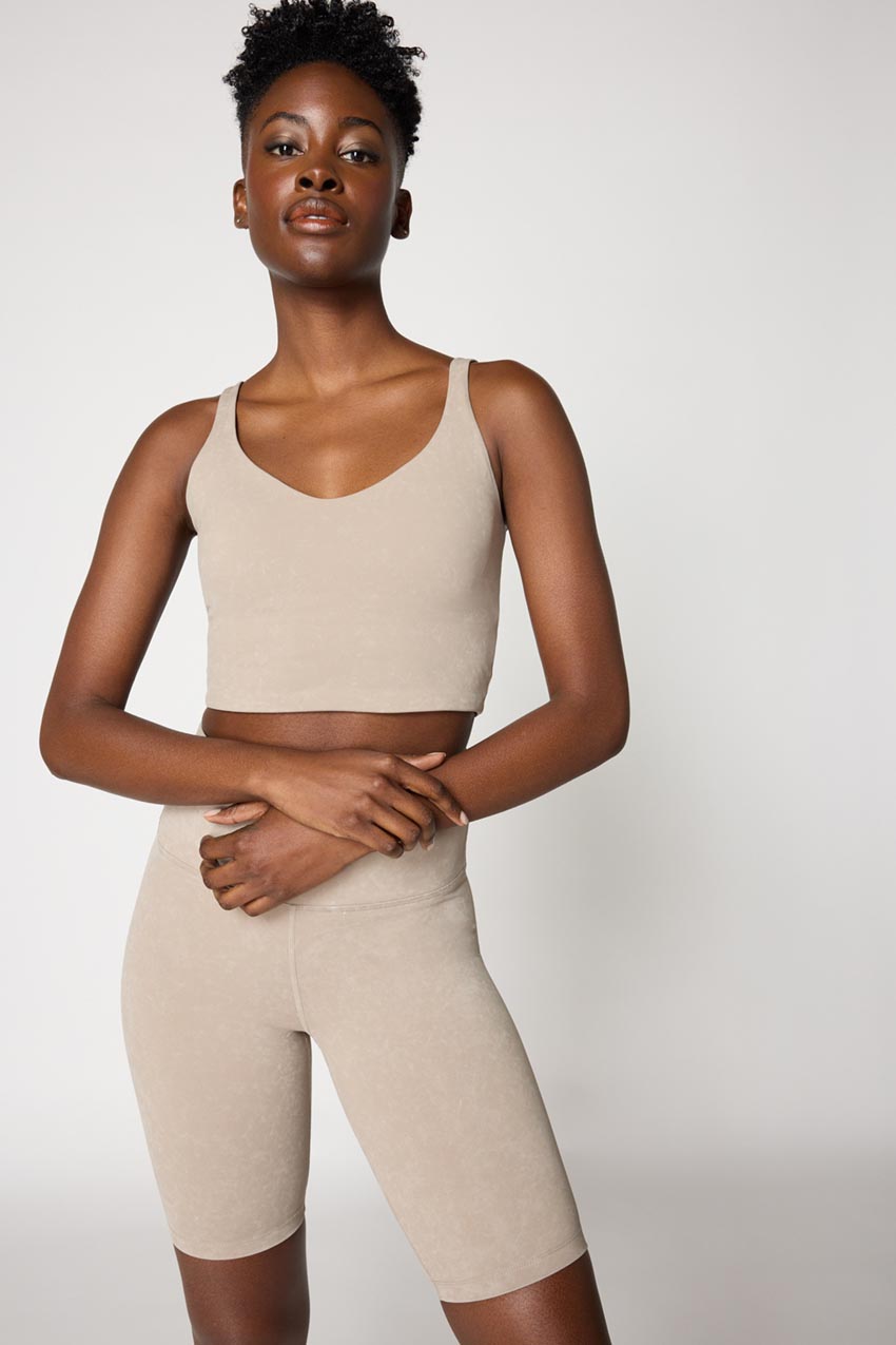 Vital Recycled Nylon High-Waisted Short 8" Washed