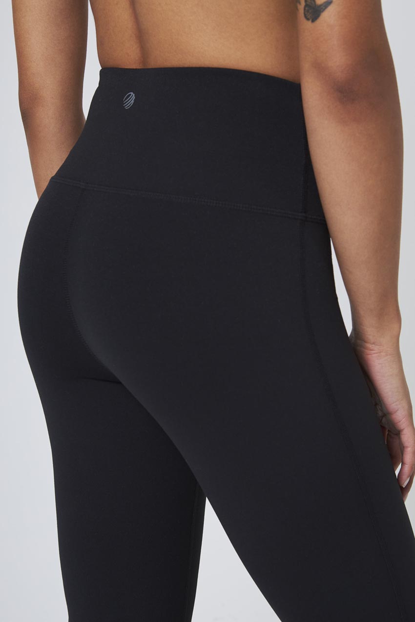 Vital Recycled Nylon High-Waisted Front Slit Pant 30" Peached