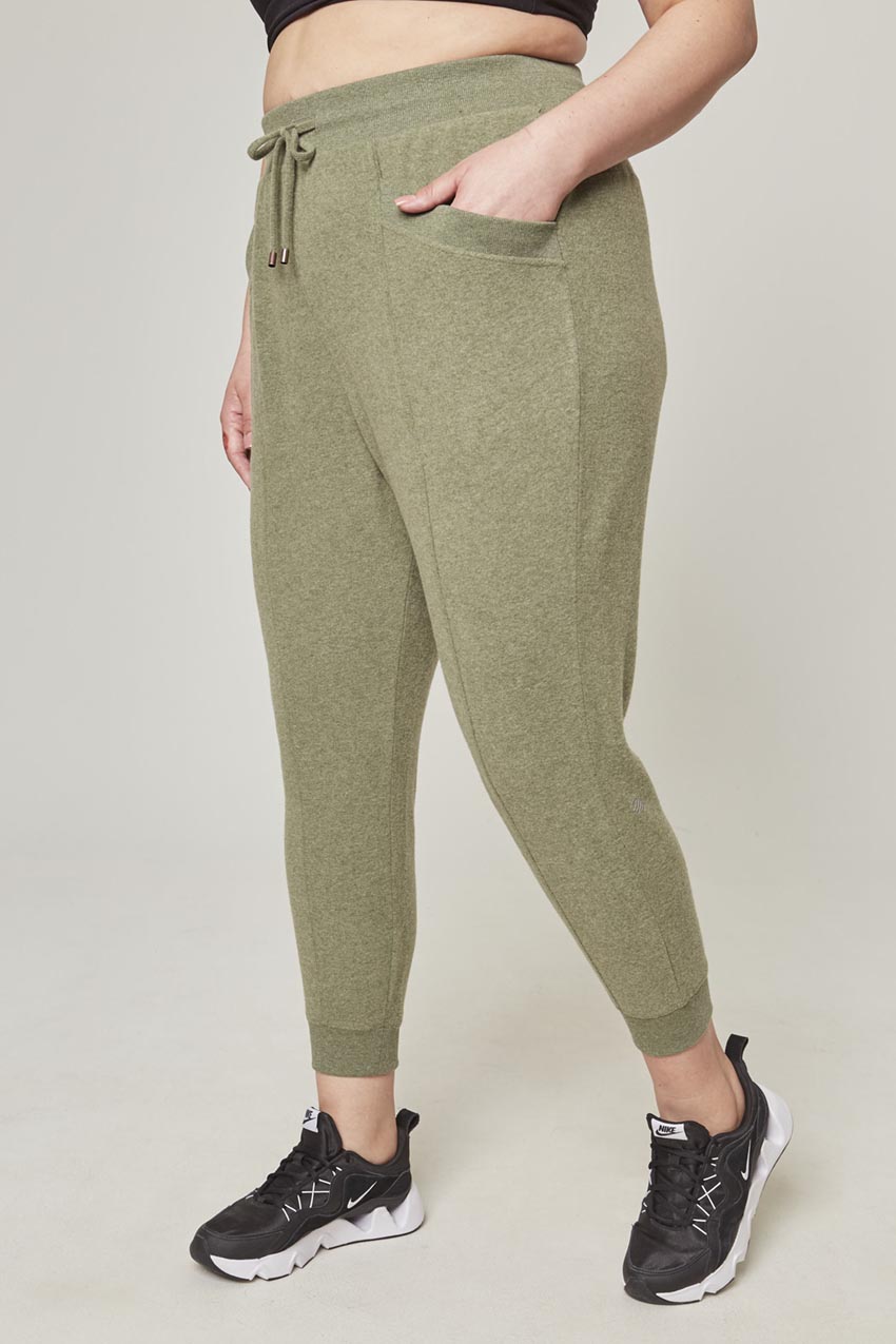 Tranquil High-Waisted 24.75" Jogger with Front Seam