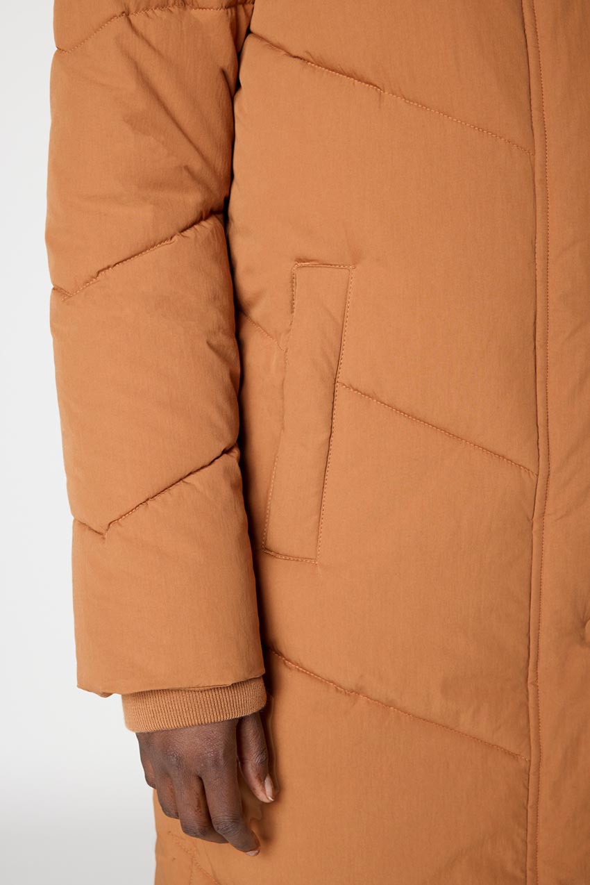 Invigorate PrimaLoft® Maxi Puffer - Dark Camel