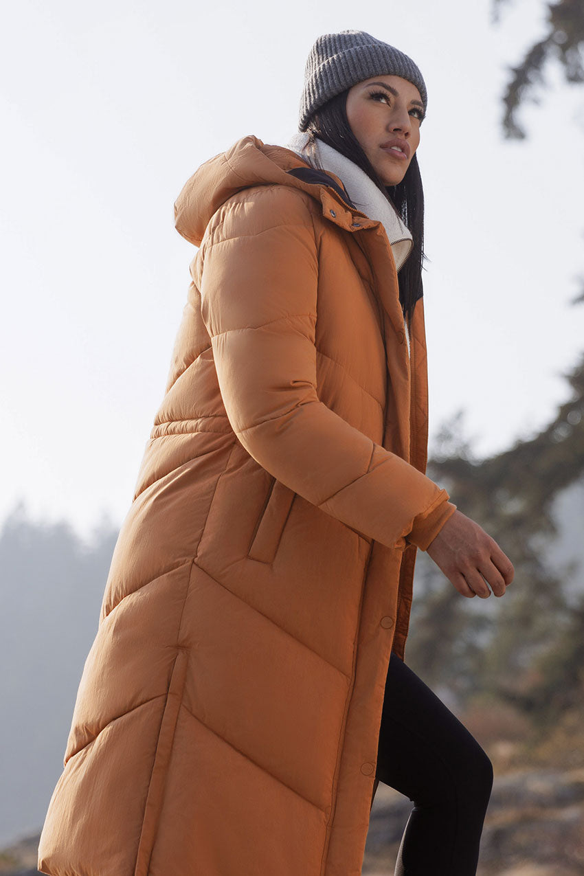 Invigorate PrimaLoft® Maxi Puffer - Dark Camel
