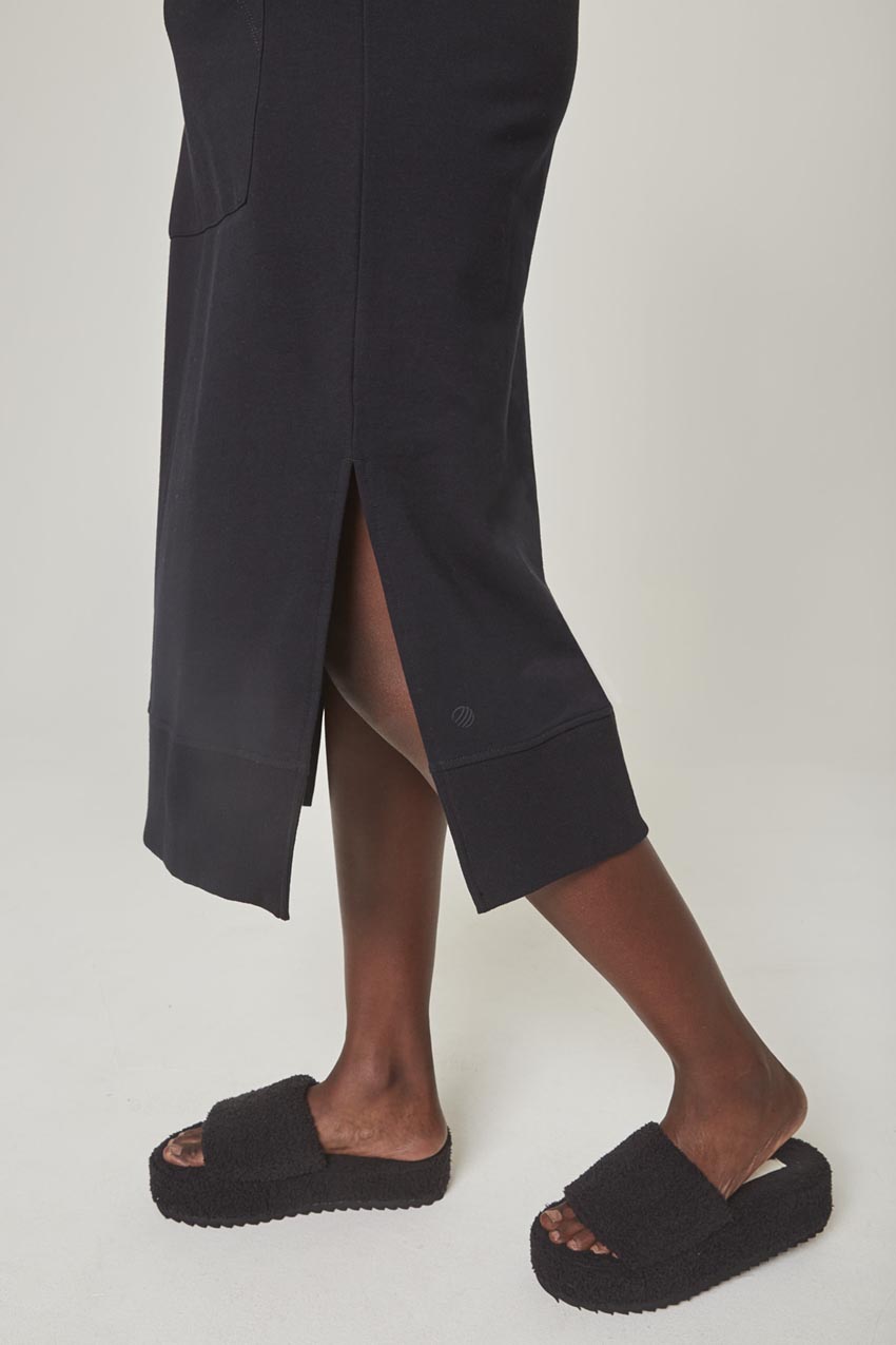 Unwind Sweatshirt Maxi Dress