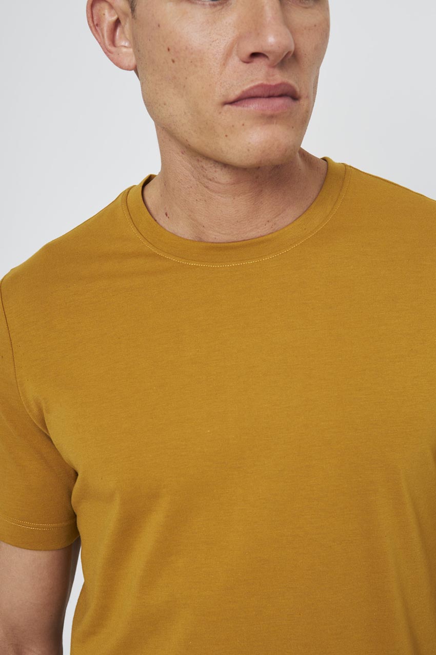 Achieve Essential Short Sleeve Crew Neck Tee
