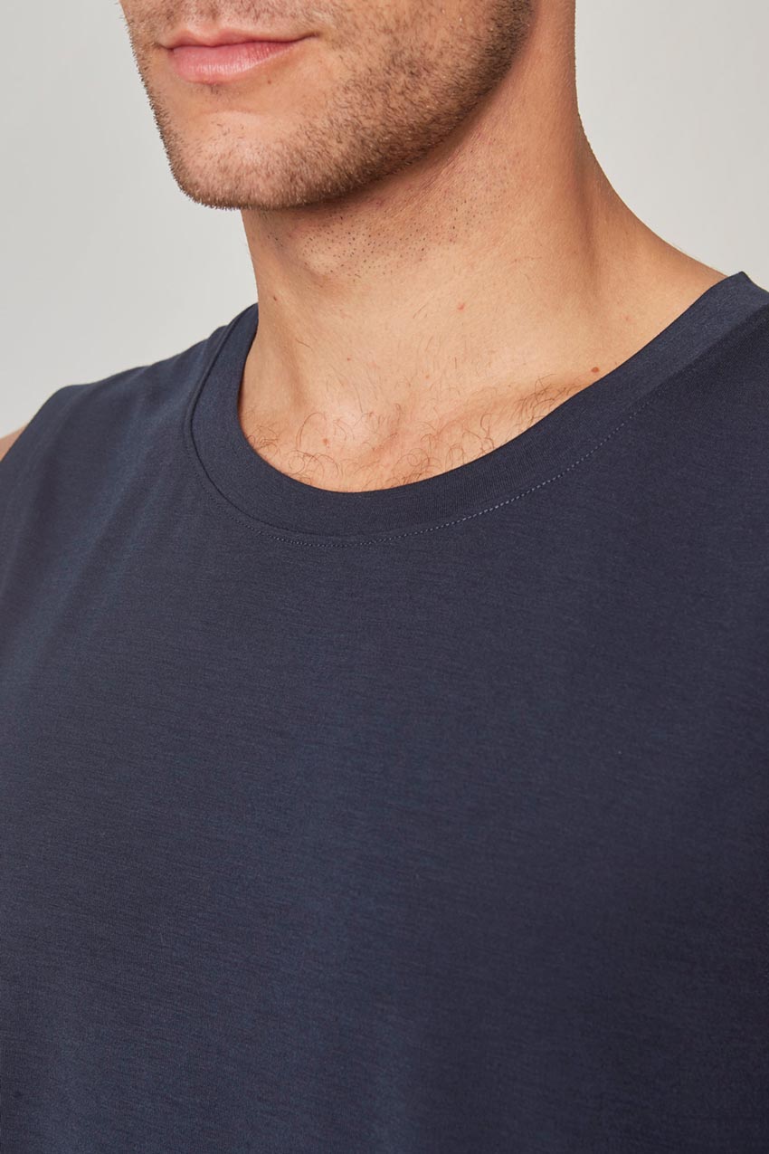 Dynamic Recycled Polyester Stink-Free Tank Top with Slits - Sale
