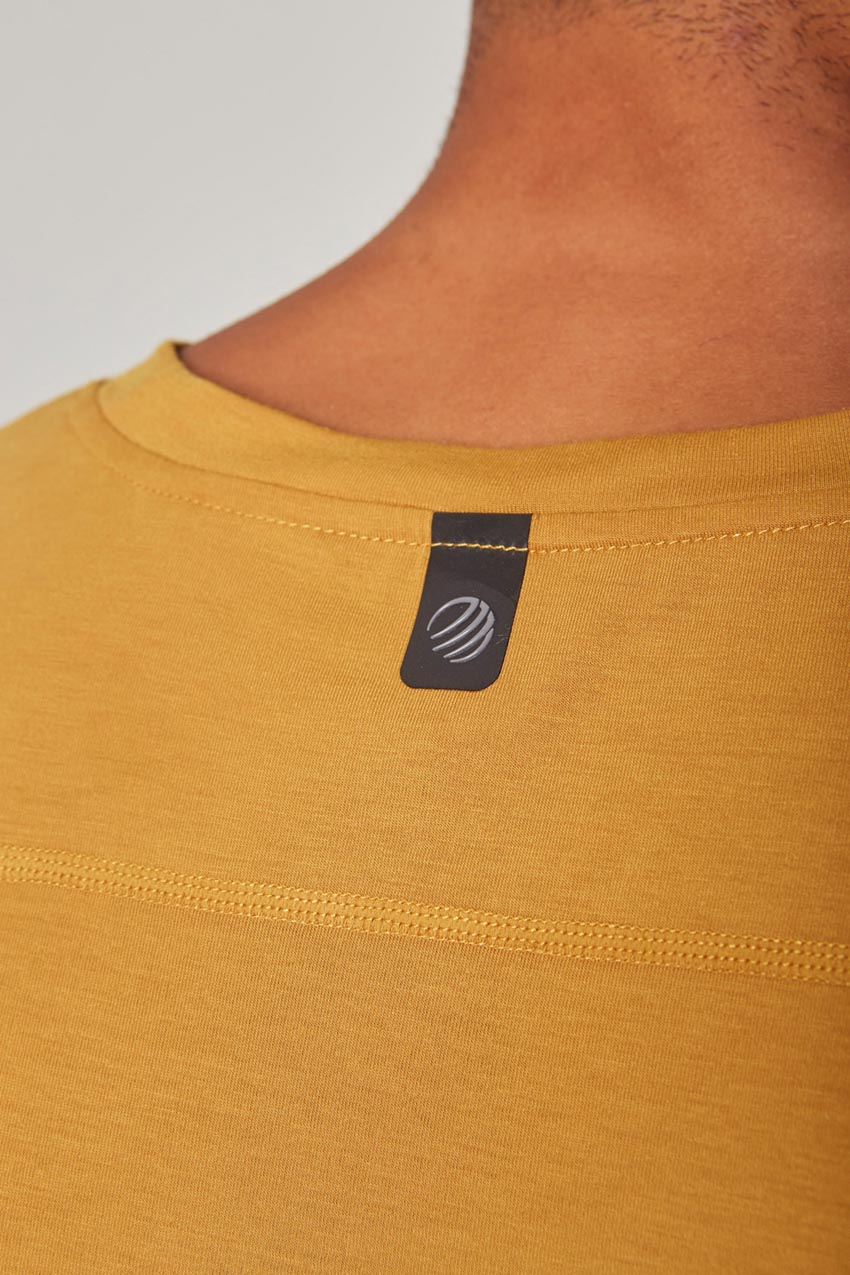 Dynamic Recycled Polyester Stink-Free Tank Top with Slits - Sale