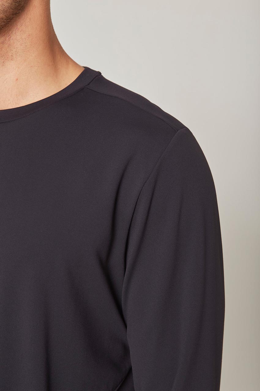 Forge Thermal Long Sleeve Crew Neck with Zip Pocket