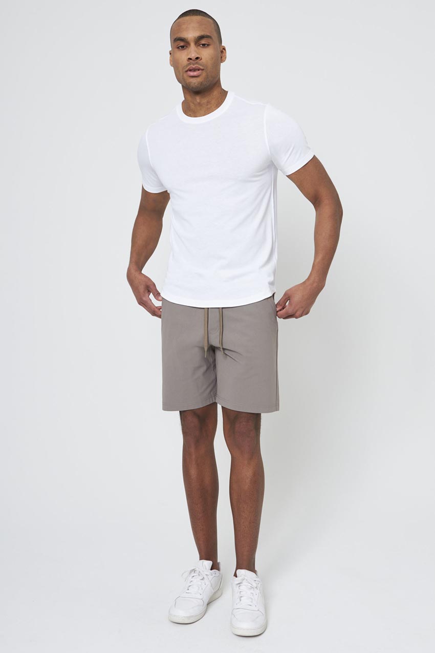 Achieve T-Shirt with Curved Hem