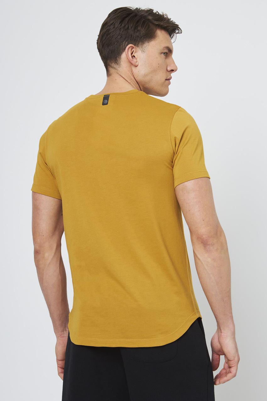 Achieve T-Shirt with Curved Hem