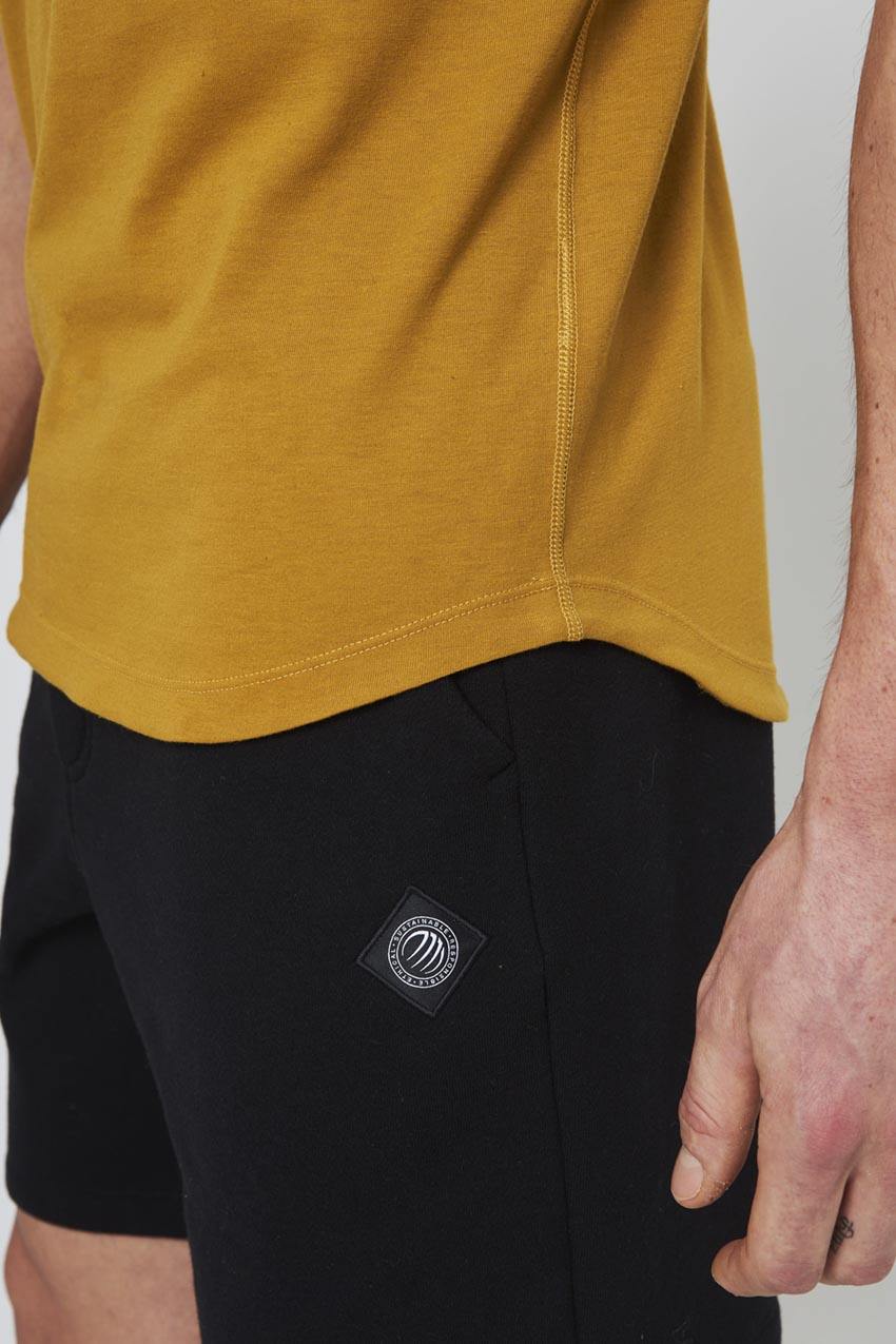 Achieve T-Shirt with Curved Hem