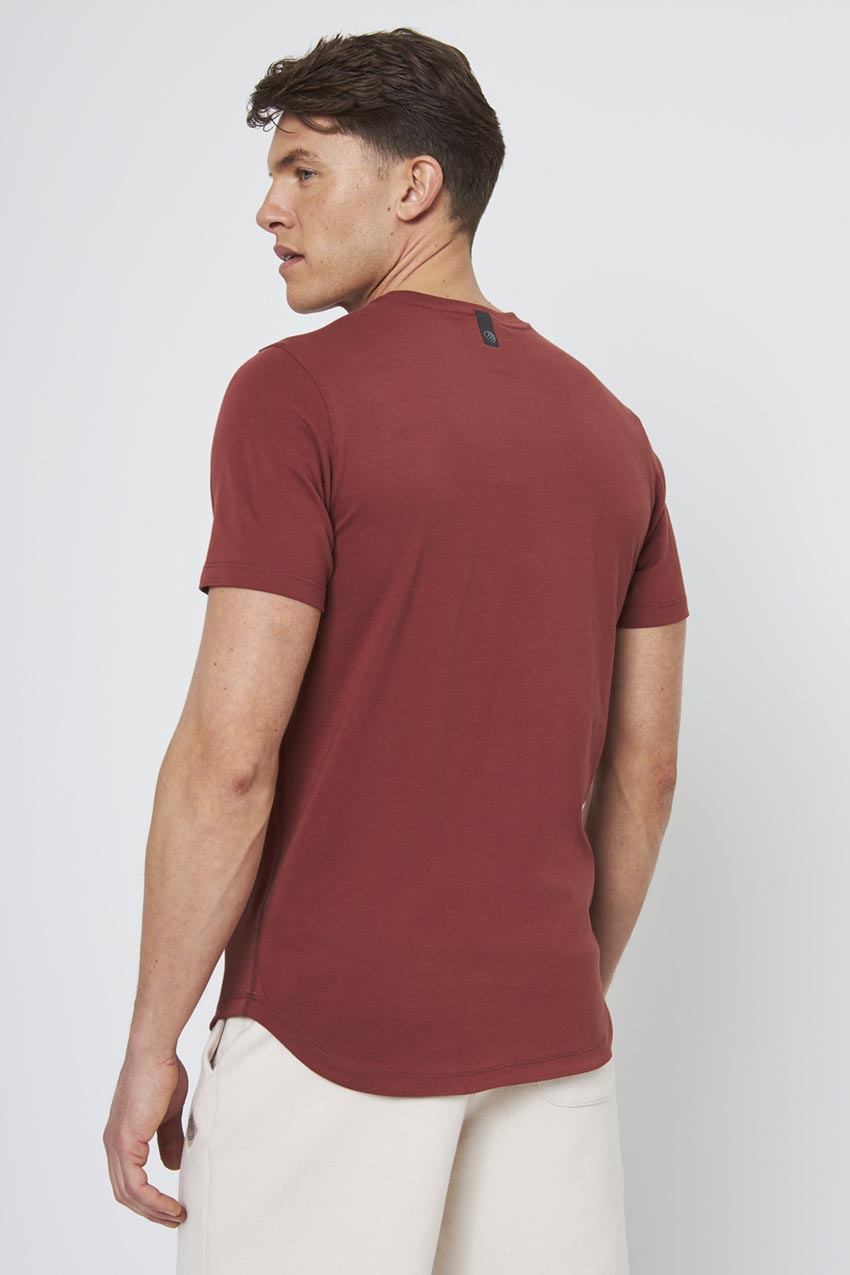 Achieve T-Shirt with Curved Hem