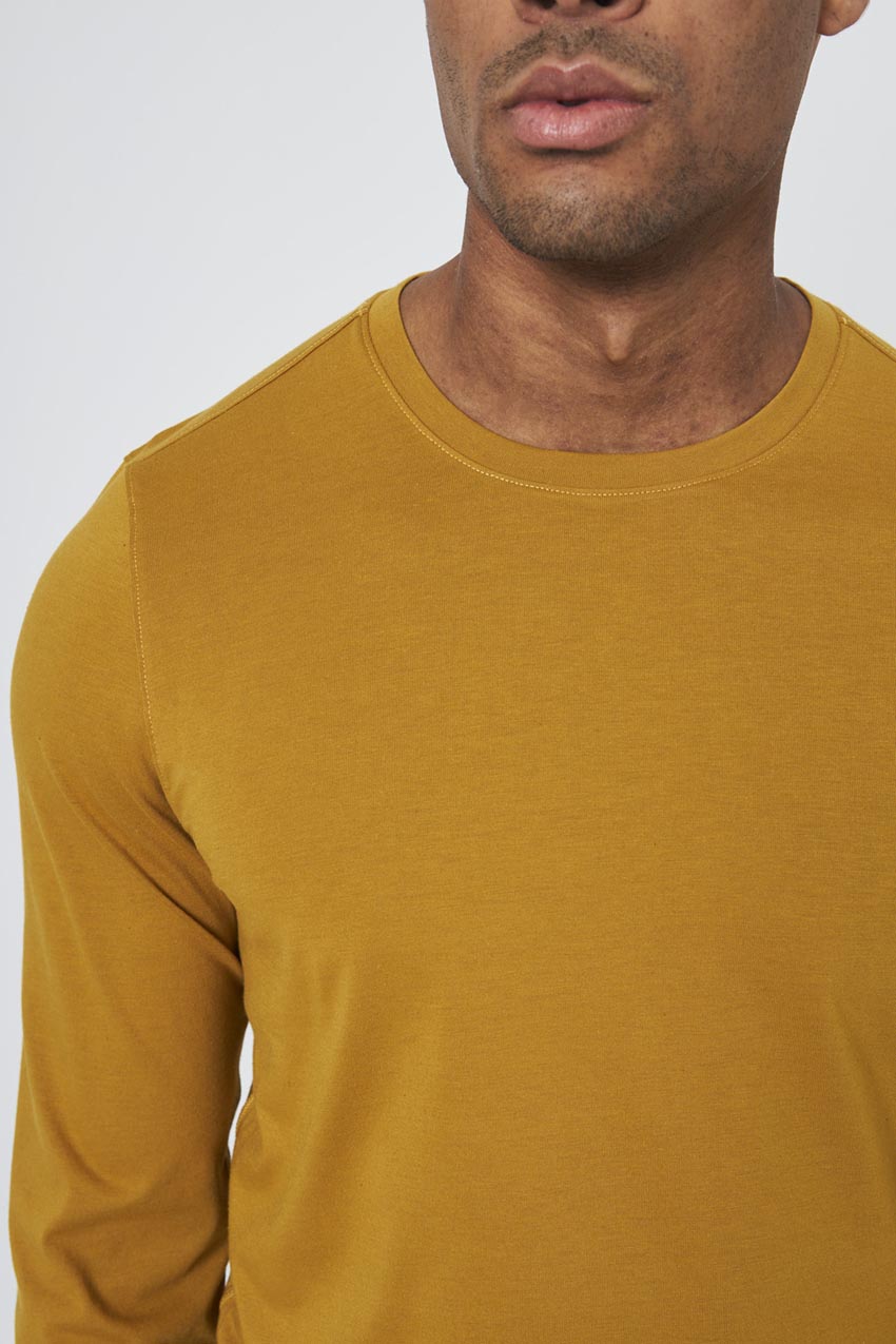 Achieve Long Sleeve with Curved Hem