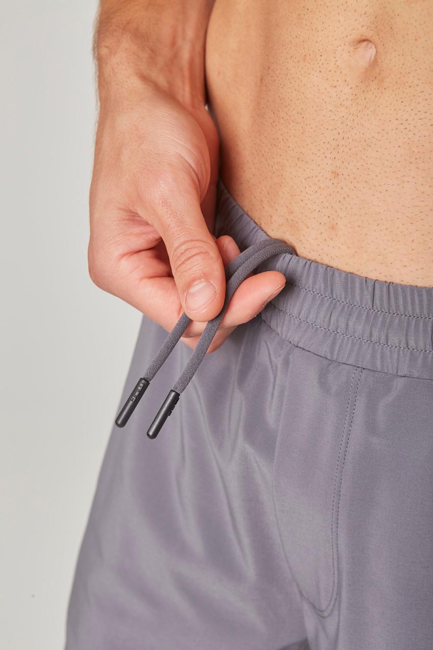 Catch Stride 7" Recycled Polyester Short with Liner
