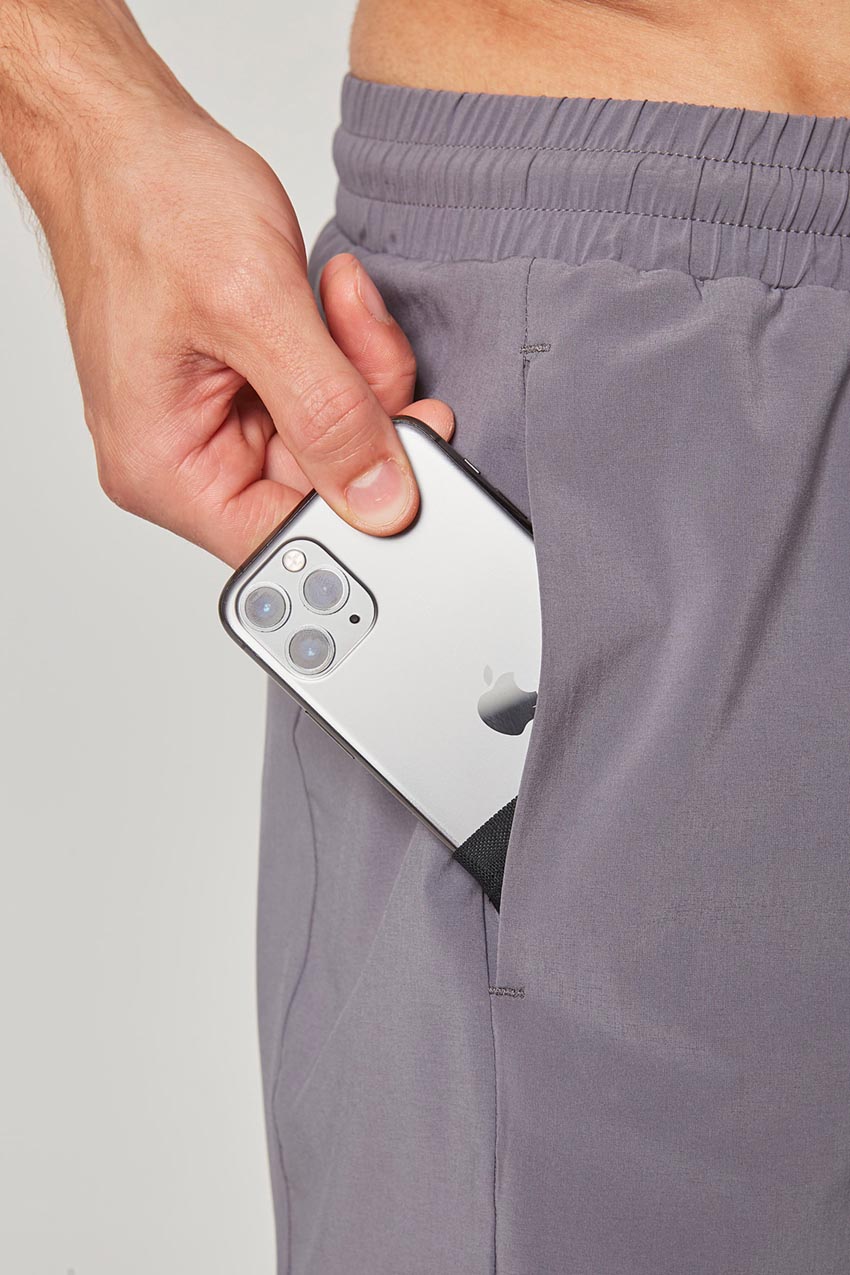 Catch Stride 7" Recycled Polyester Short with Liner