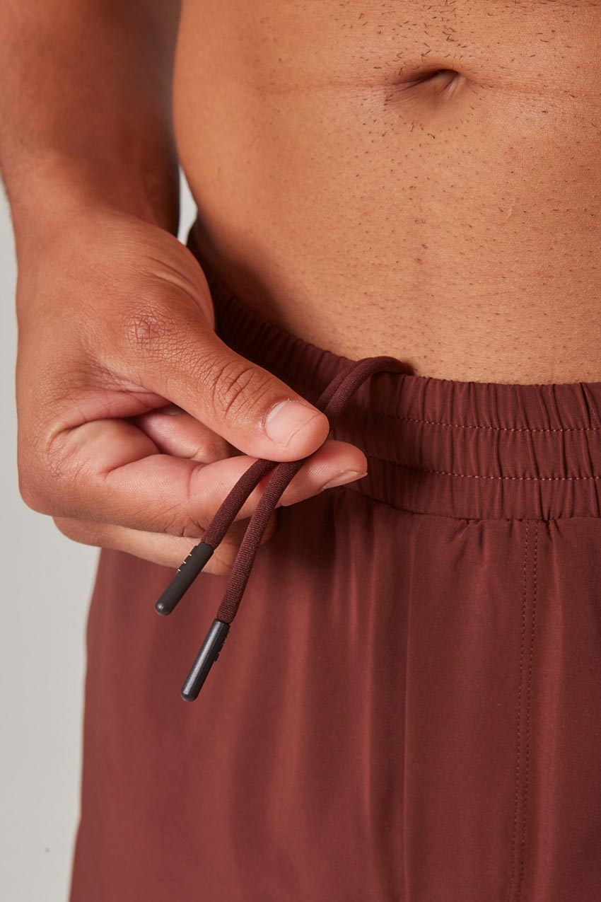 Catch Stride 7" Recycled Polyester Short with Liner
