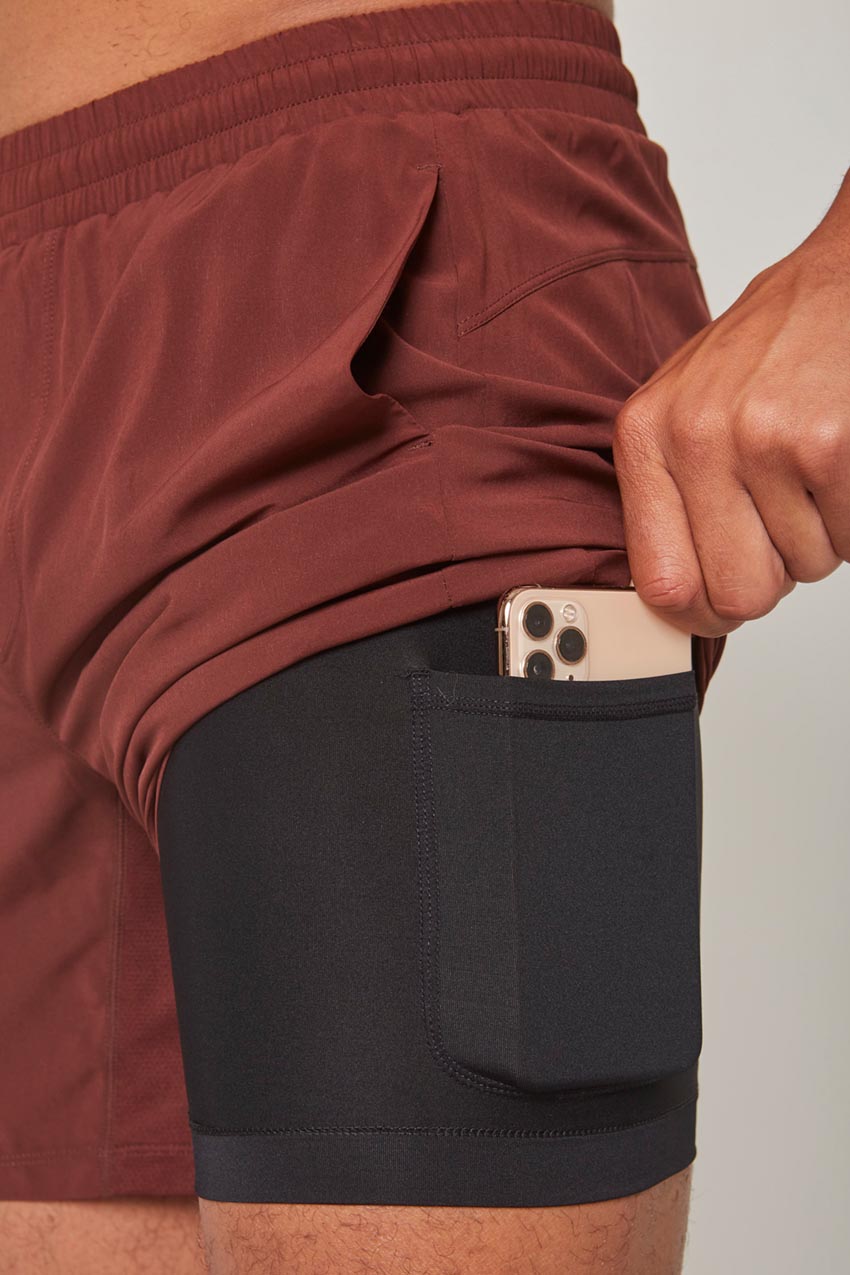Catch Stride 7" Recycled Polyester Short with Liner