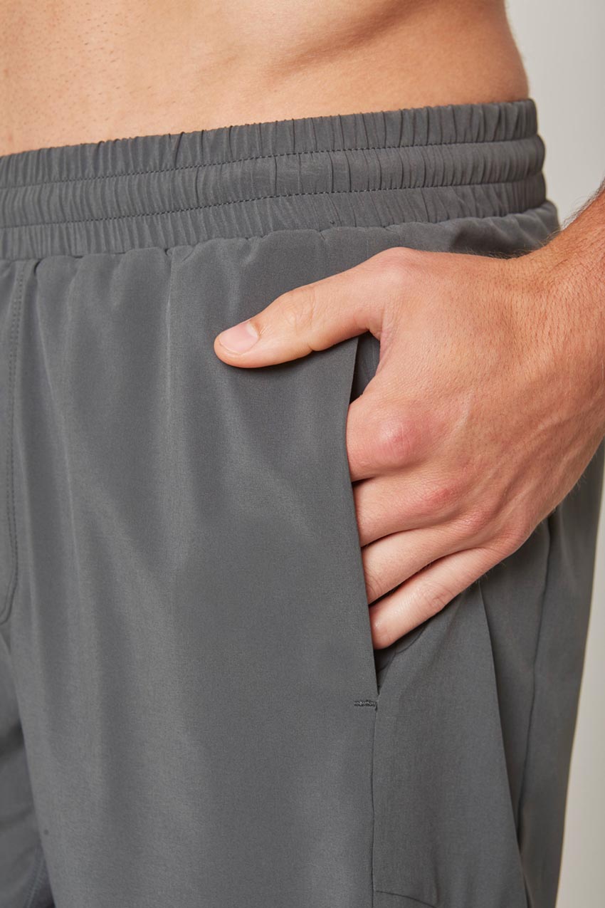 Catch Stride 7" Recycled Polyester Short with Liner