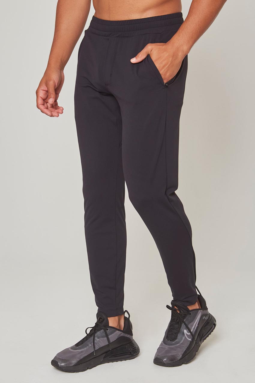 MPG Sport Forge 29" Thermal Slim Leg Pant in Black