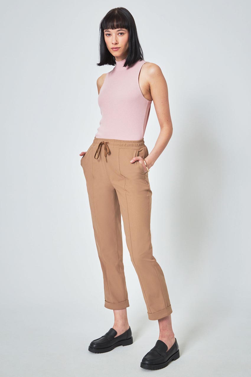 Limitless Roll Cuff Clean Cut Jogger