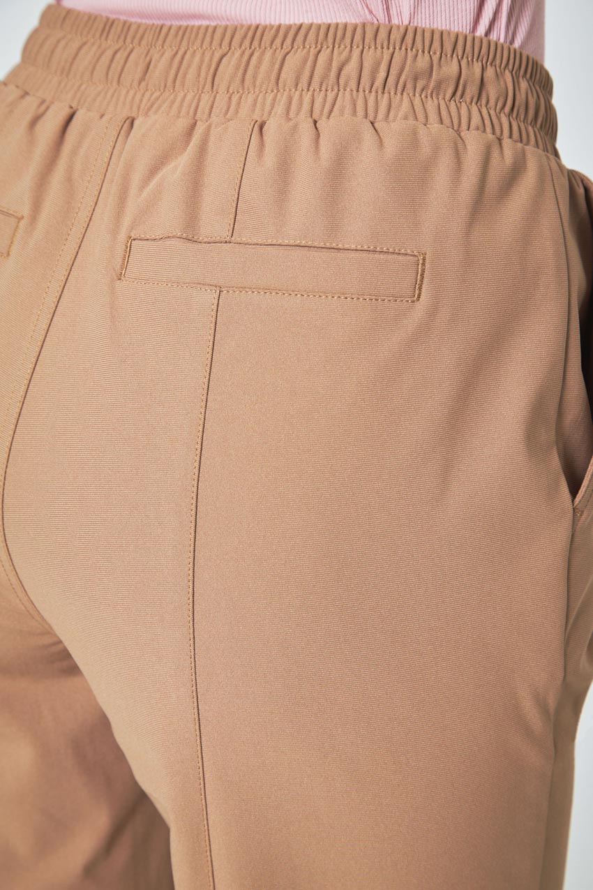 Limitless Roll Cuff Clean Cut Jogger