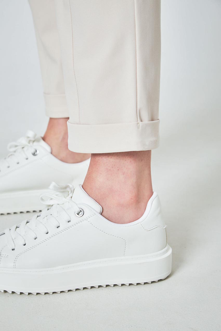 Limitless Roll Cuff Clean Cut Jogger