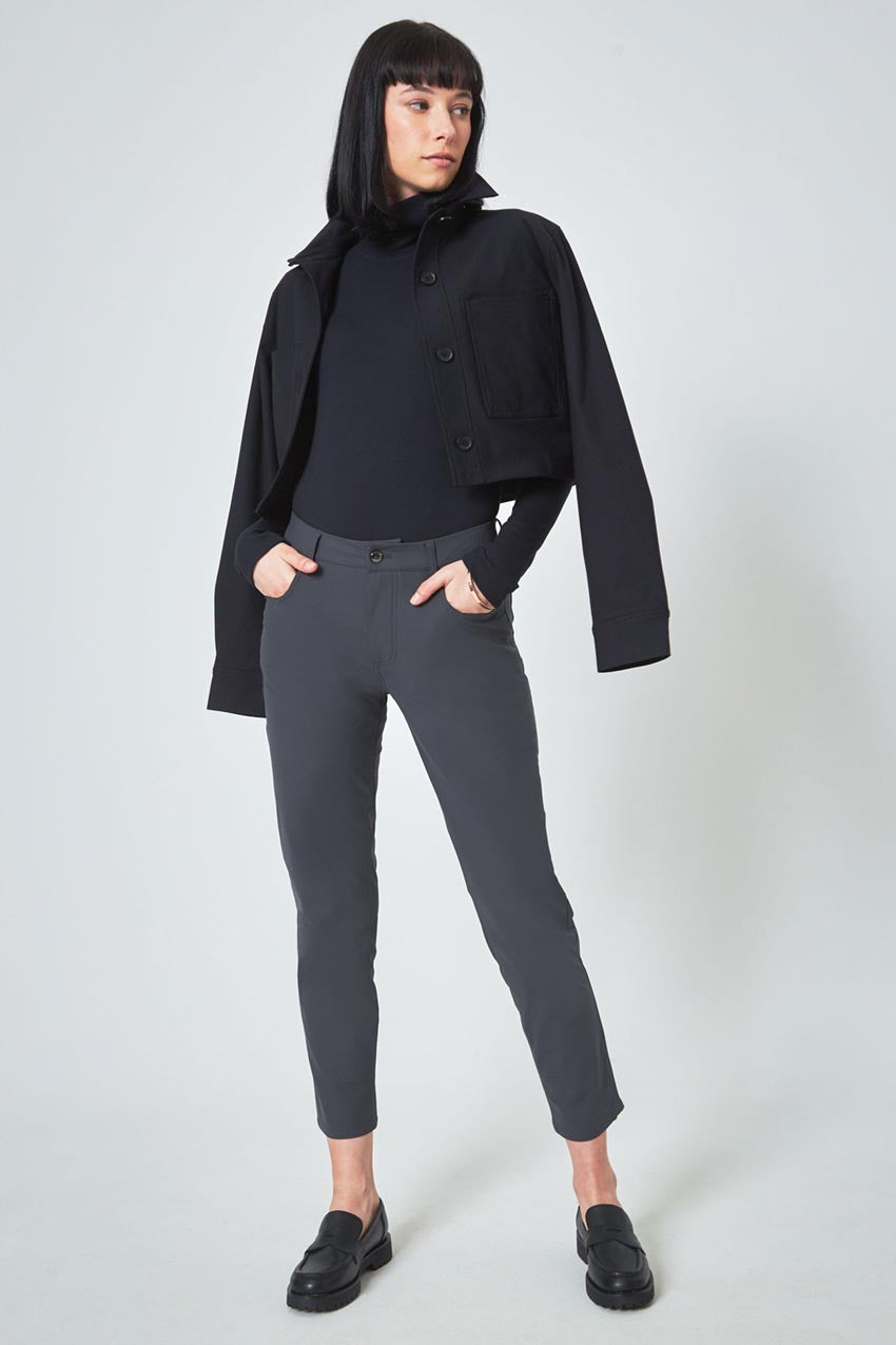 Limitless Mid-Rise Straight Leg Pant