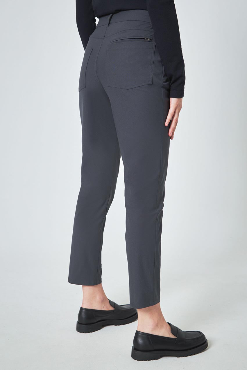 Limitless Mid-Rise Straight Leg Pant