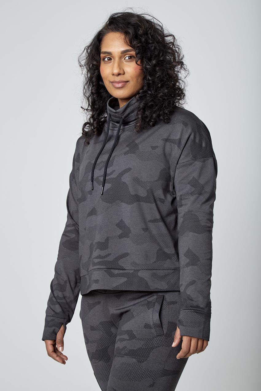 Mondetta Camo Jacquard Popover in Black Camo Combo