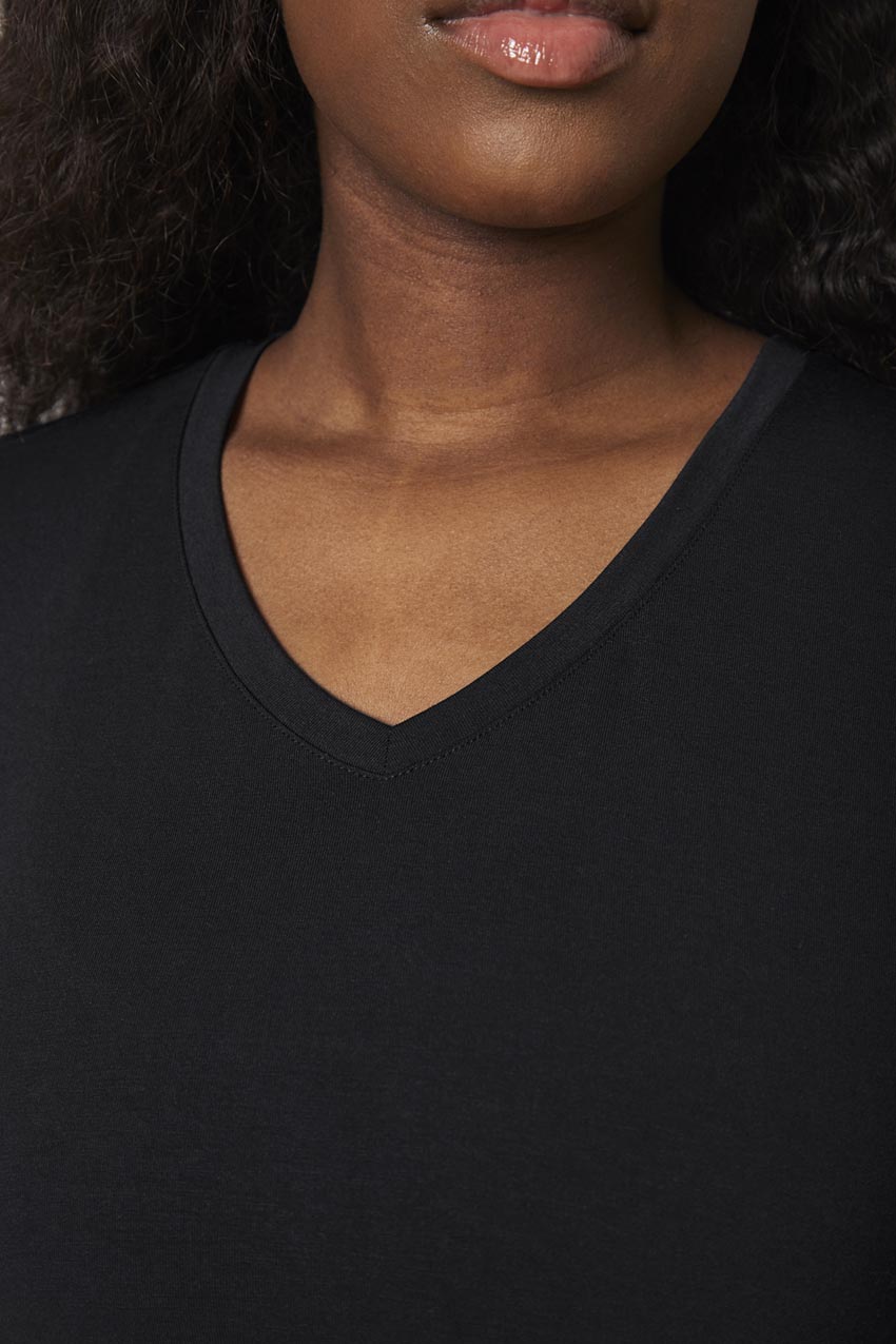 Women’s V-Neck Short Sleeve Tee