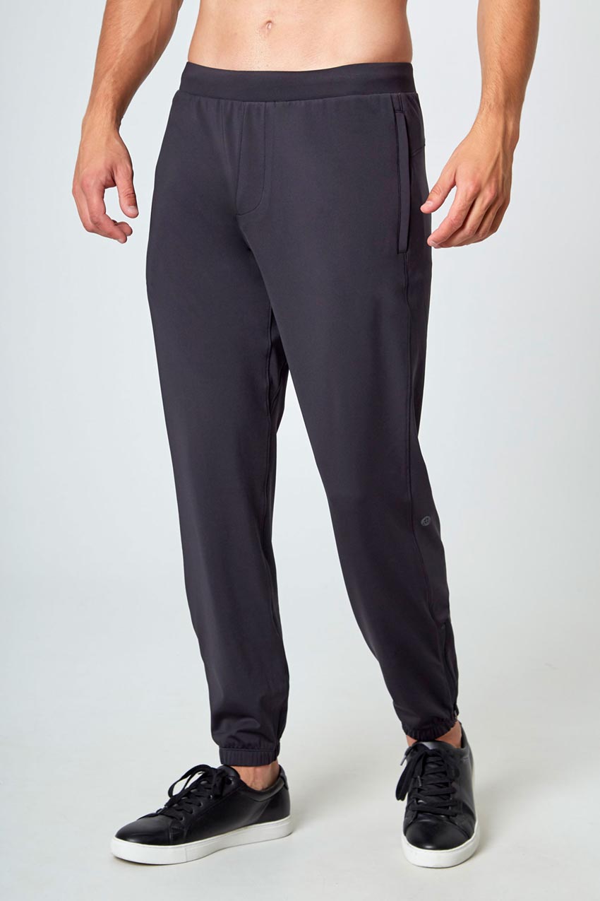 Mondetta Knit Joggers in Black