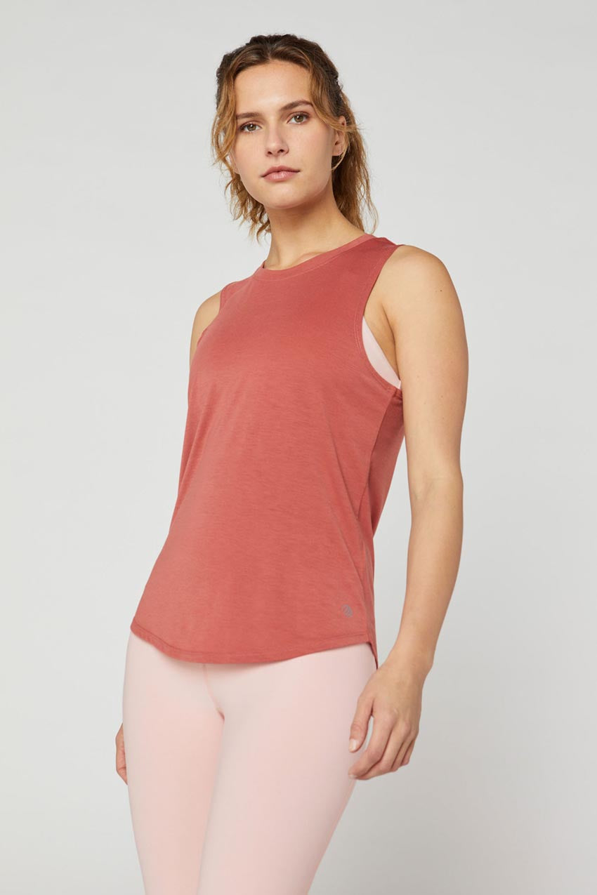 MPG Sport Thriller Dynamic Recycled Anti-Stink Tank Top  in Marsala Wine