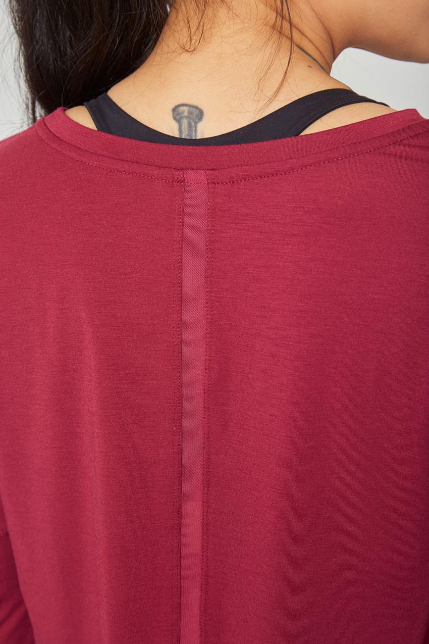Liberate Dynamic Cover-Up Anti-Stink Long Sleeve Top