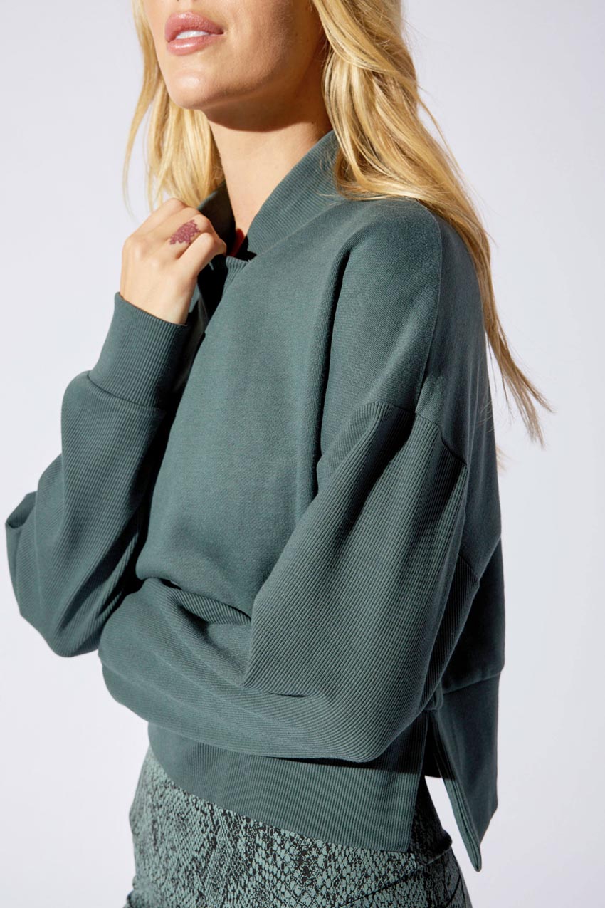Adora Organic Cotton Cropped Pullover